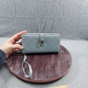 Elegant Checkered Pattern Leather Wallet With Wrist Strap & Card Holder